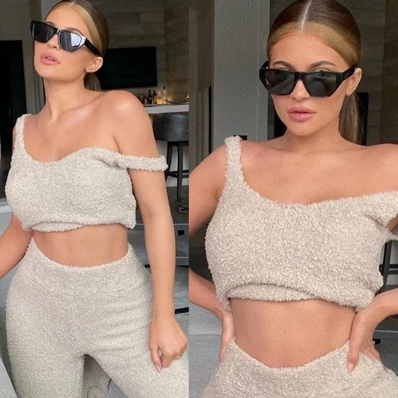 Crop Skims Cozy Knit Tank The Holidays Are About To Get Even